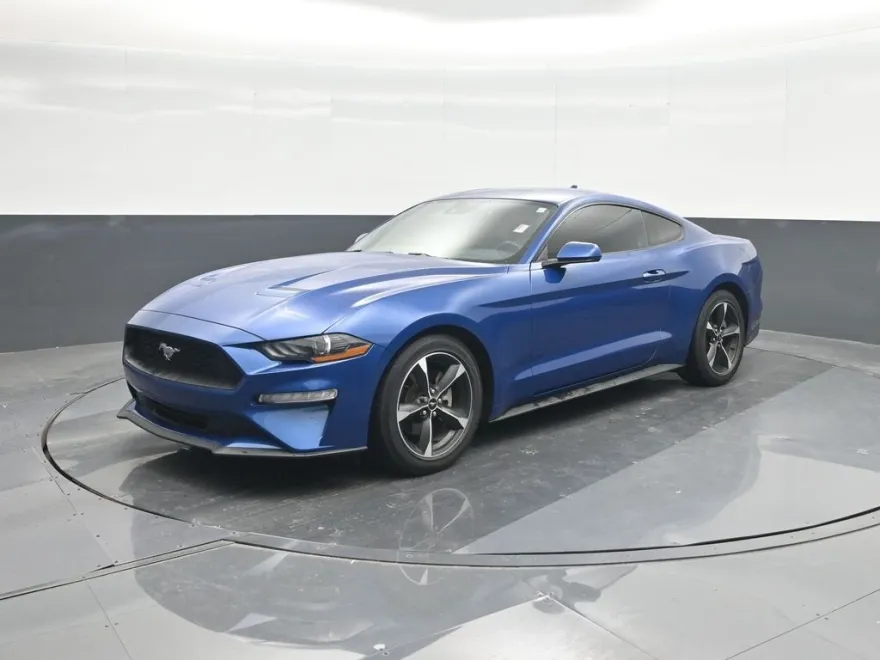 2022 Ford Mustang EcoBoost photo 1