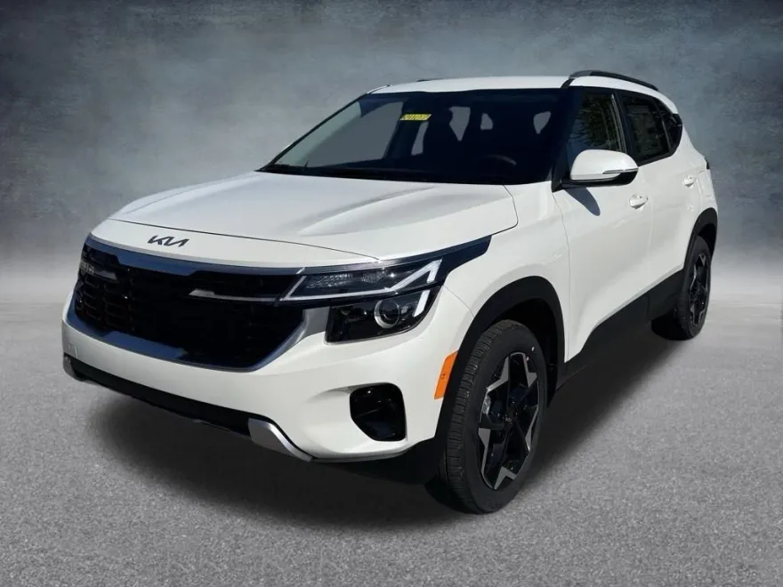 2026 Kia Seltos S photo 1