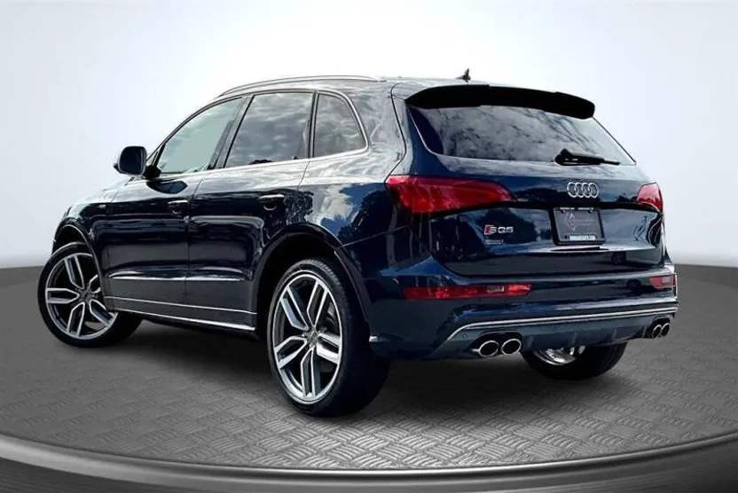 2017 Audi SQ5 Prestige photo 1
