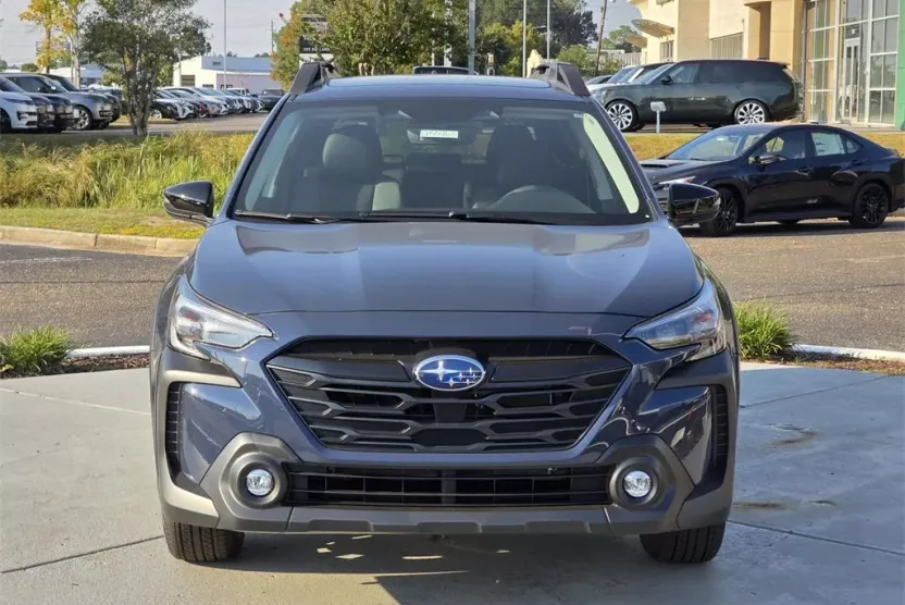 2025 Subaru Outback Onyx Edition photo 1