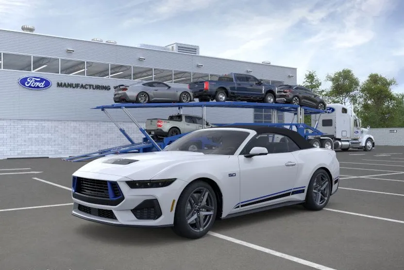 2025 Ford Mustang GT Premium Convertible photo 1