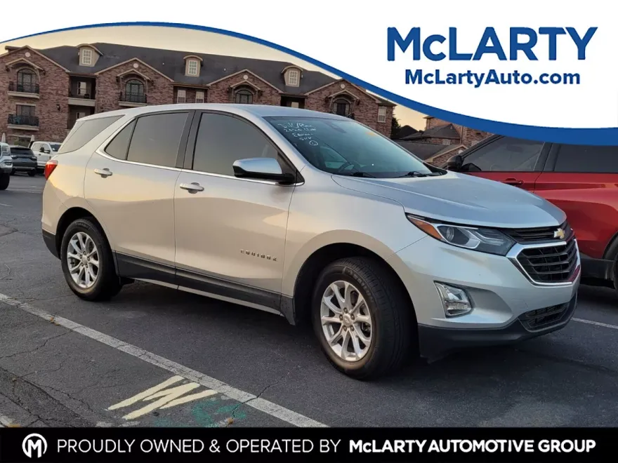 2020 Chevrolet Equinox LT photo 1