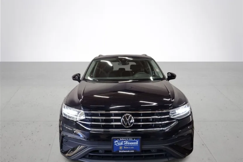 2024 Volkswagen Tiguan SE Wolfsburg Edition photo 1