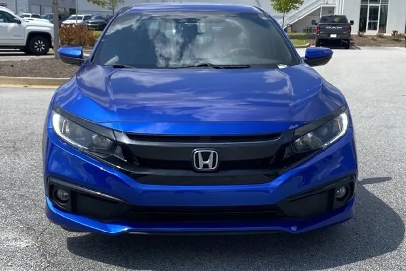 2020 Honda Civic Sport photo 1