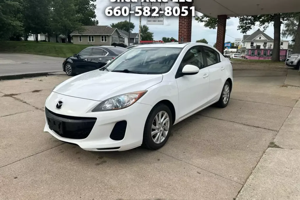 2012 Mazda Mazda3 Touring photo 1