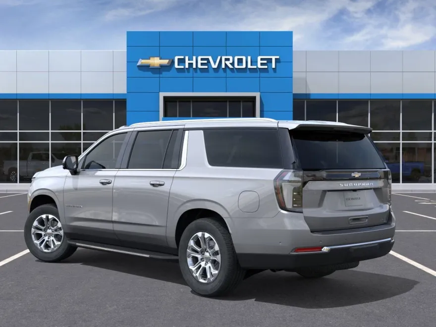 2025 Chevrolet Suburban LT photo 1