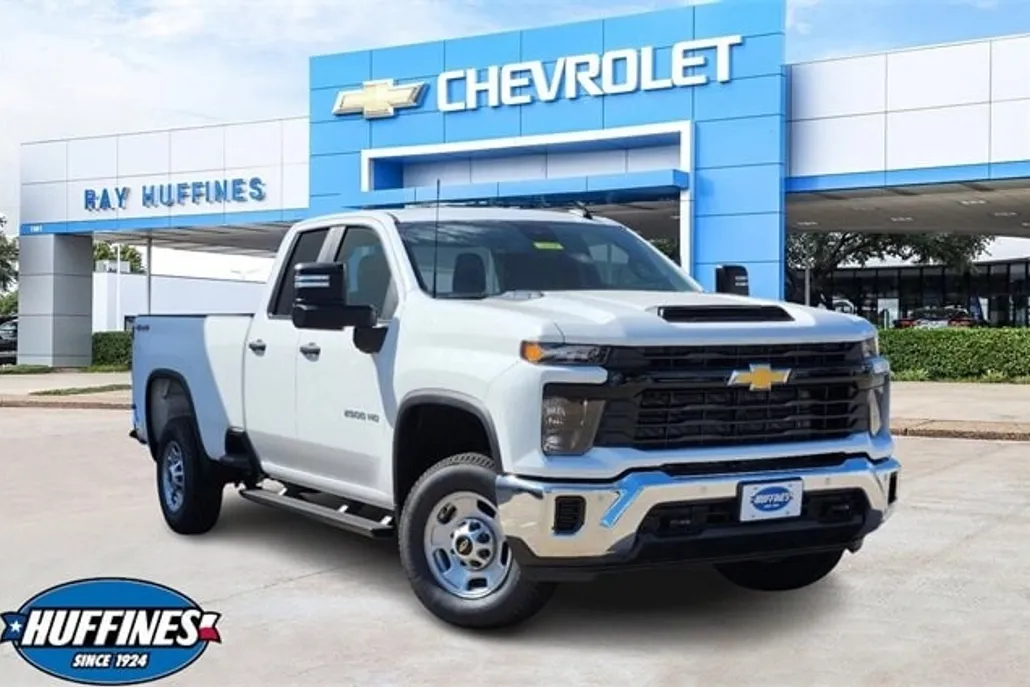 2025 Chevrolet Silverado 2500HD photo 1