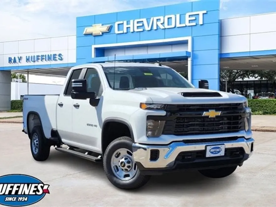 2025 Chevrolet Silverado 2500HD photo 1