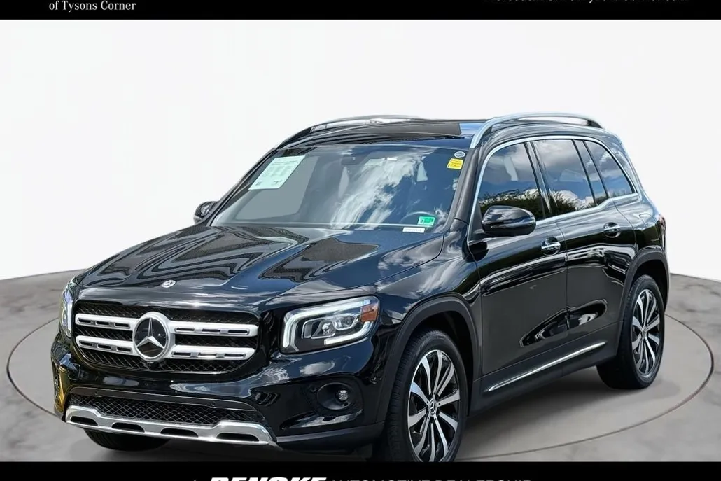 2022 Mercedes Benz GLB 250 4MATIC photo 1