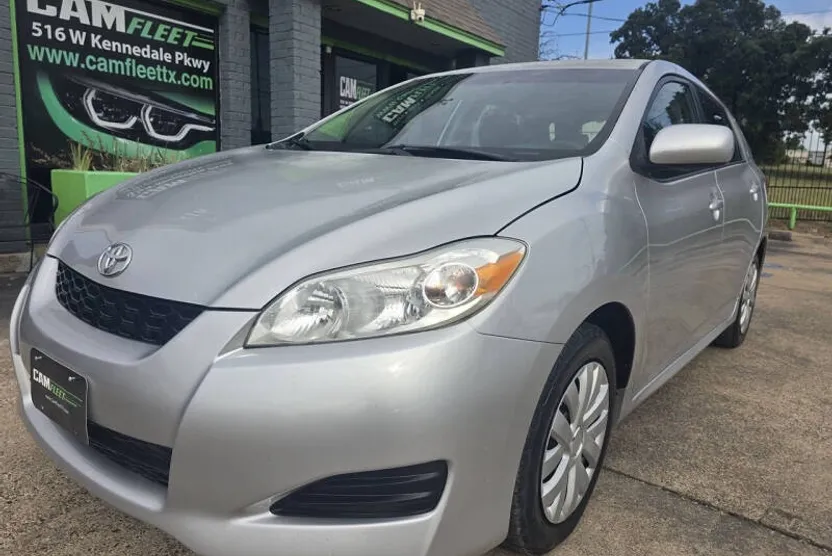 2010 Toyota Corolla Matrix L 4WD photo 1