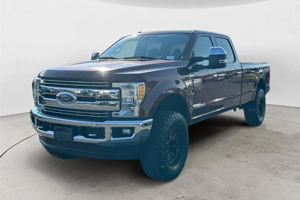 2017 Ford F-350 photo 1