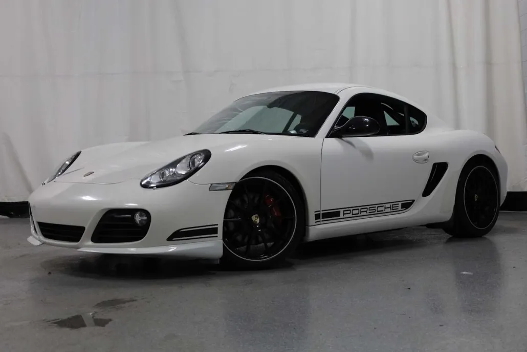 2012 Porsche Cayman R photo 1