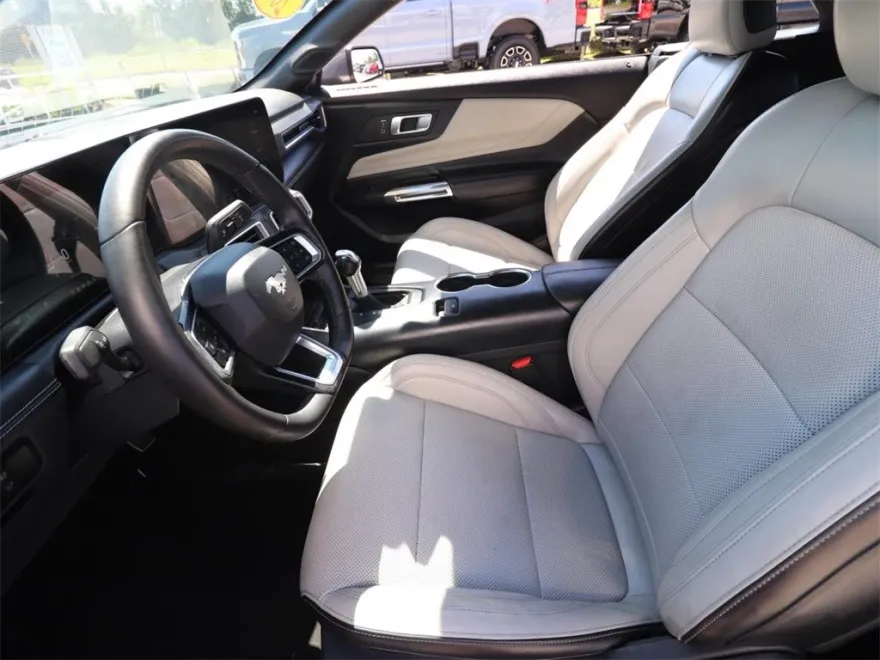 2024 Ford Mustang EcoBoost Premium Convertible photo 1