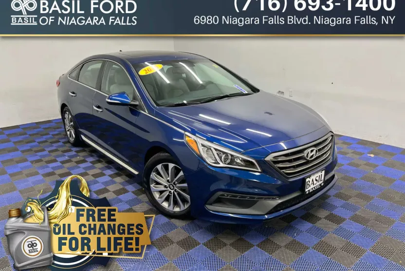 2016 Hyundai Sonata Sport photo 1