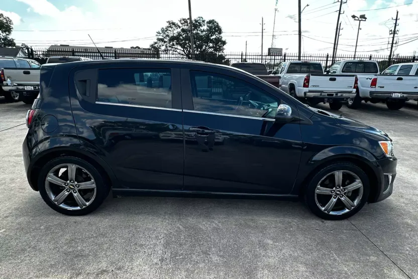 2014 Chevrolet Sonic RS photo 1