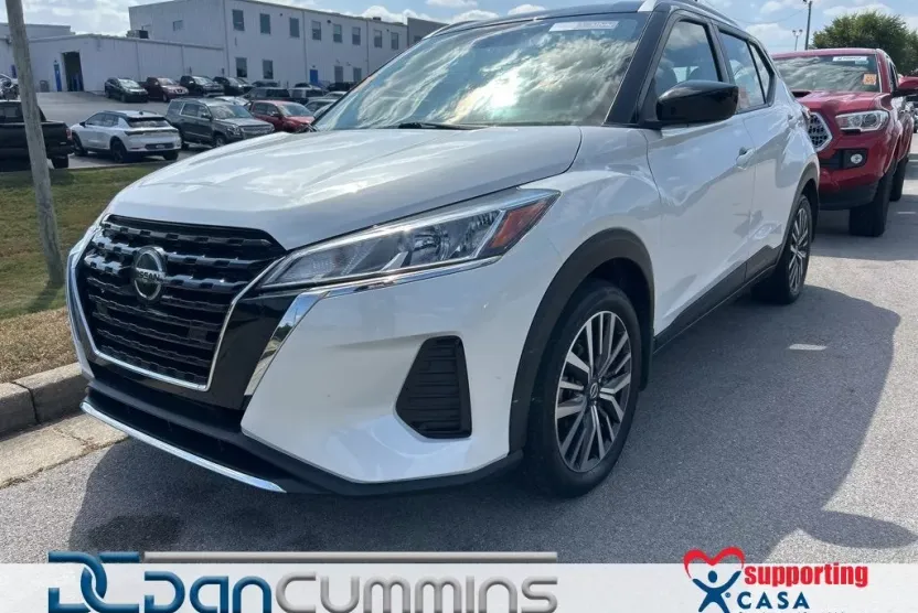 2021 Nissan Kicks SV photo 1