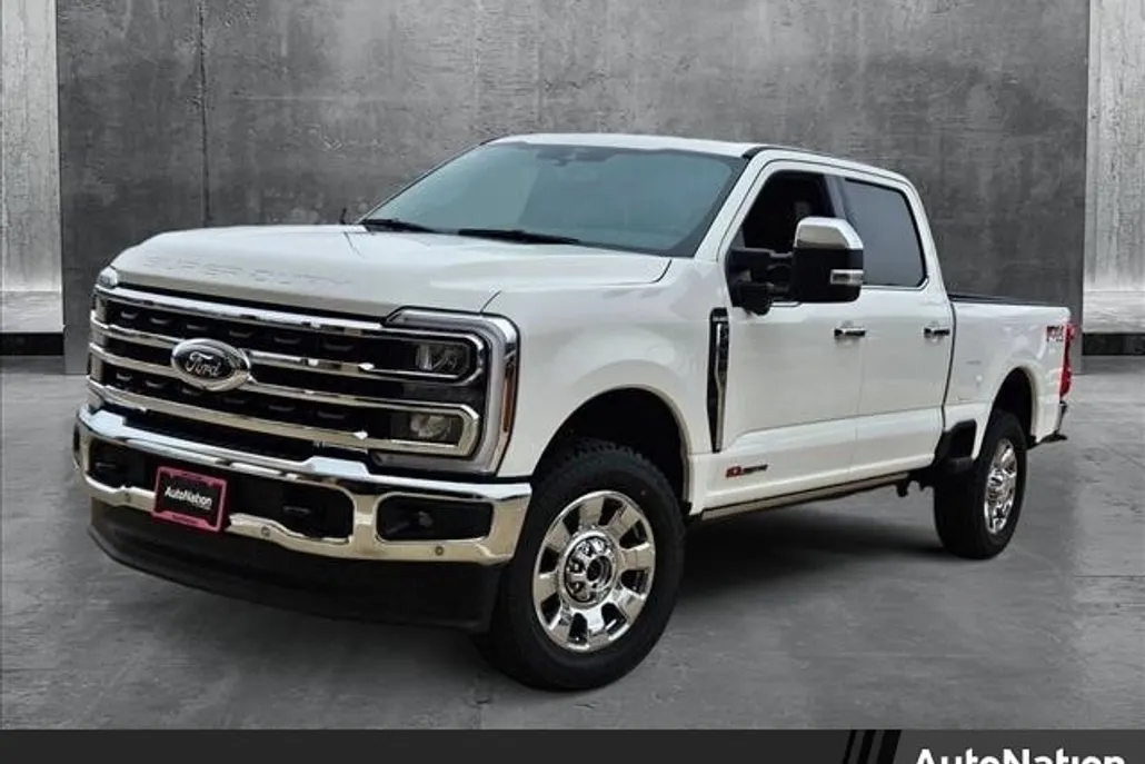 2025 Ford F-350 King Ranch photo 1