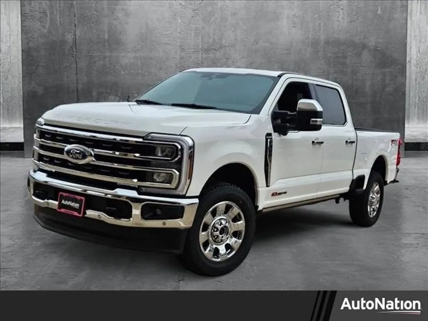 2025 Ford F-350 King Ranch photo 1