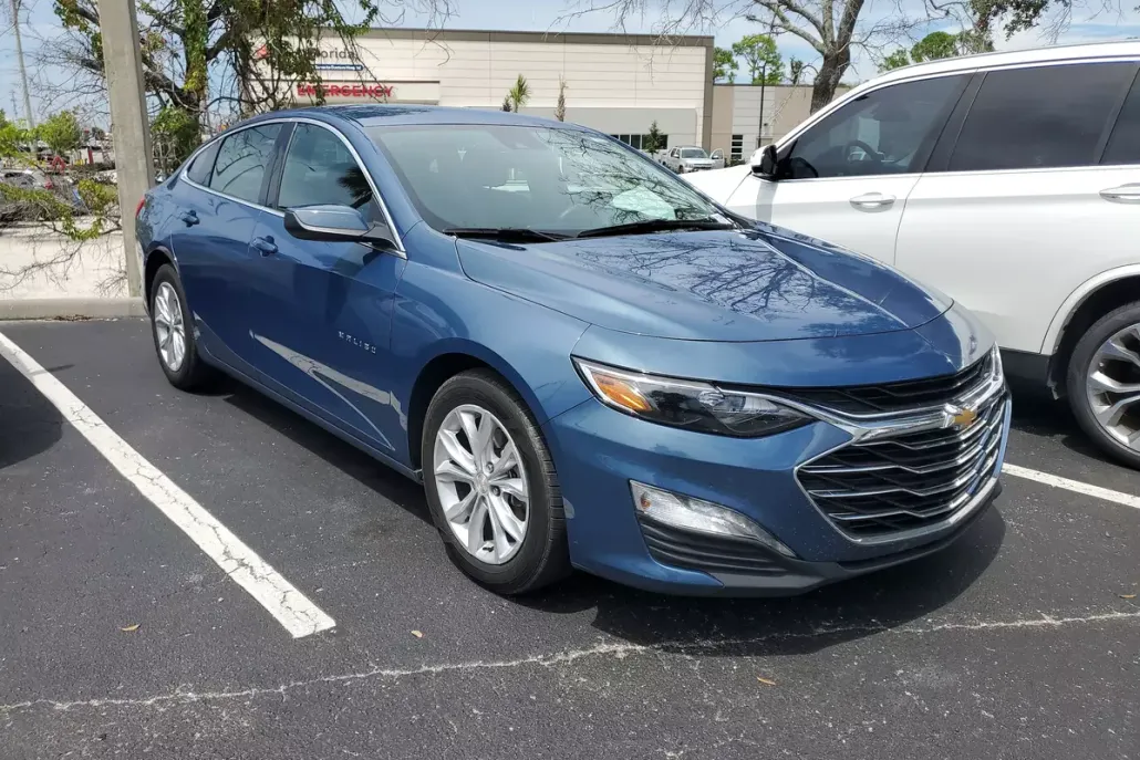 2024 Chevrolet Malibu 1LT photo 1
