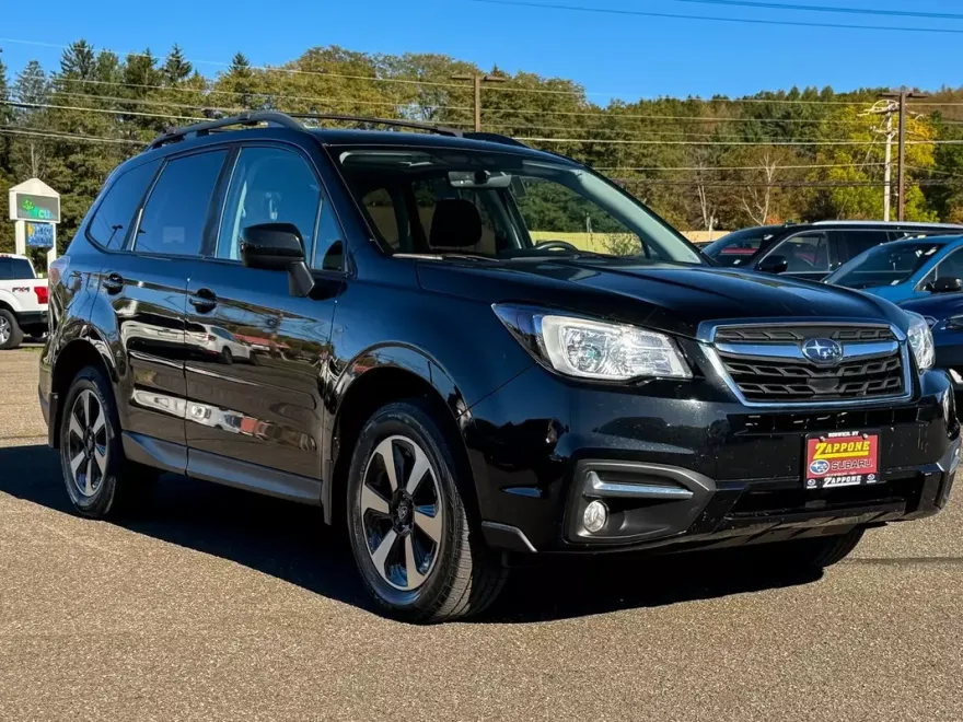 2018 Subaru Forester 2.5i Premium photo 1