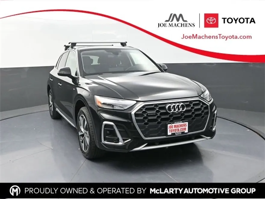 2024 Audi Q5 45 S line Premium photo 1