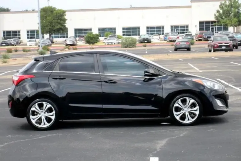 2013 Hyundai Elantra GT photo 1