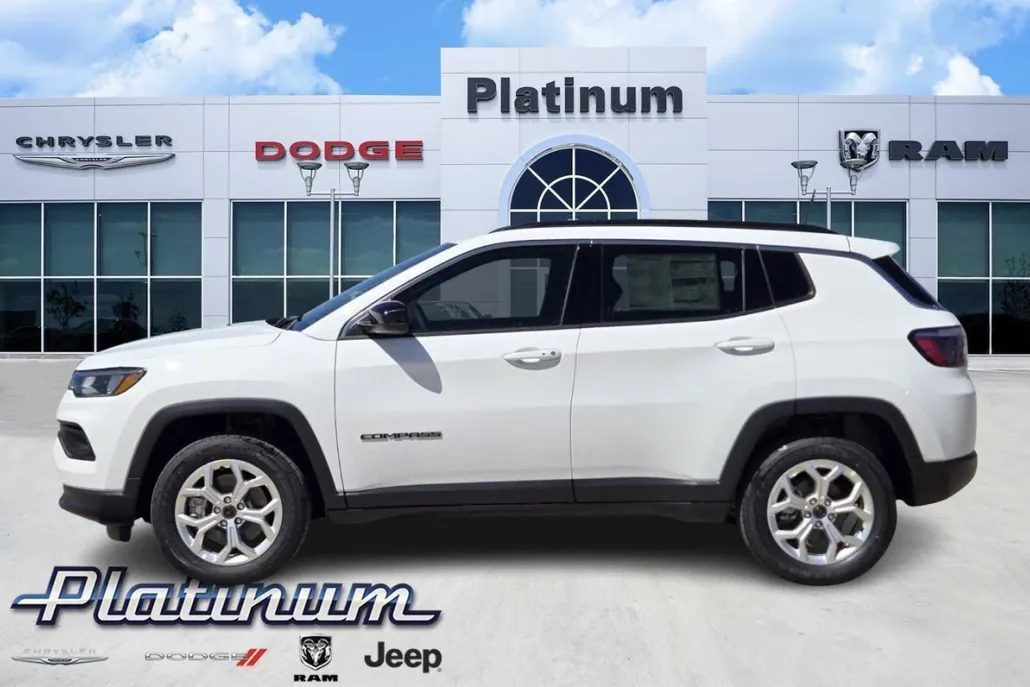 2025 Jeep Compass Latitude photo 1