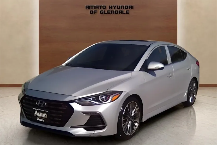2017 Hyundai Elantra Sport photo 1