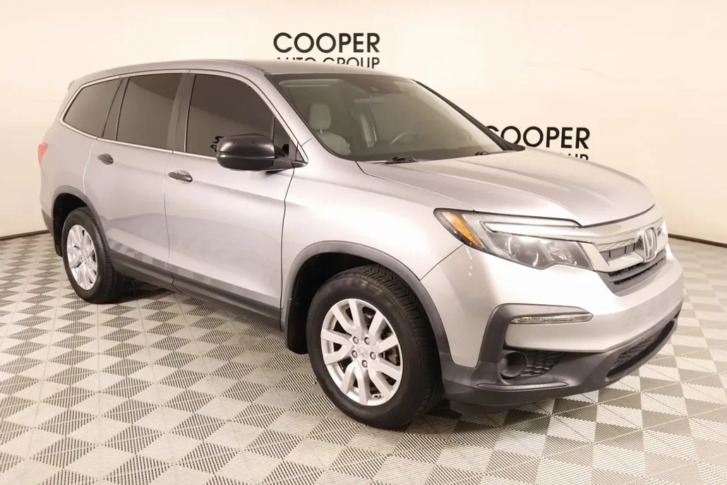 2019 Honda Pilot LX photo 1