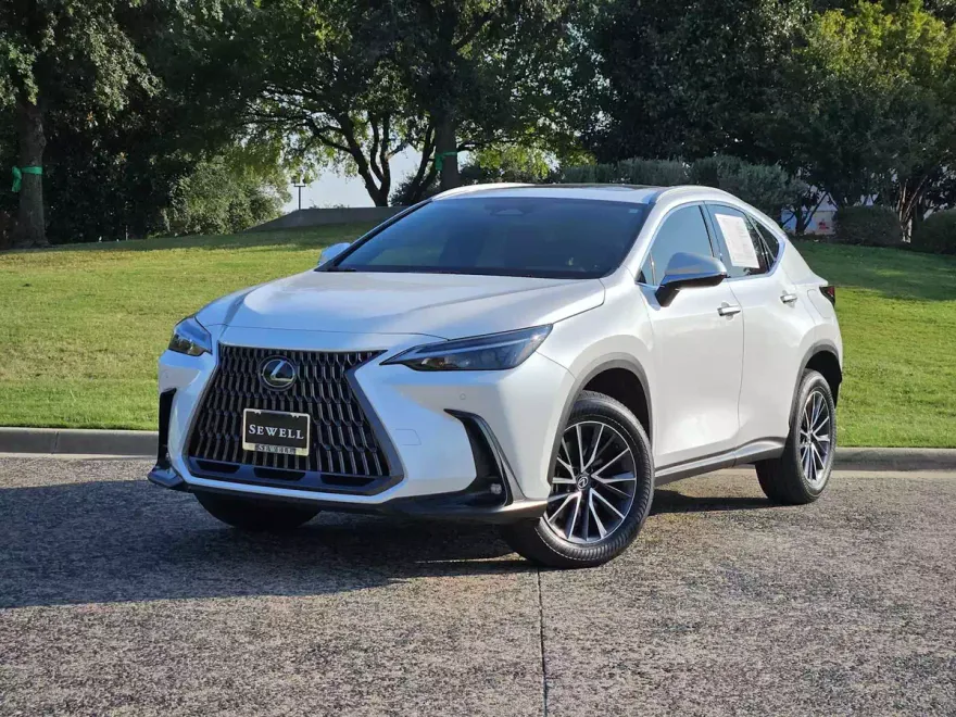 2025 Lexus NX 250 Premium photo 1