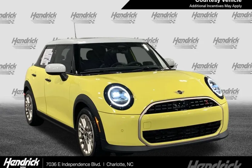 2025 Mini Cooper 4 Door Hardtop S photo 1
