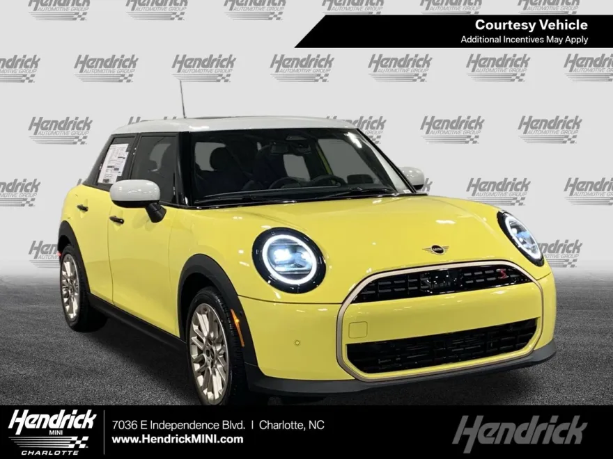 2025 Mini Cooper 4 Door Hardtop S photo 1