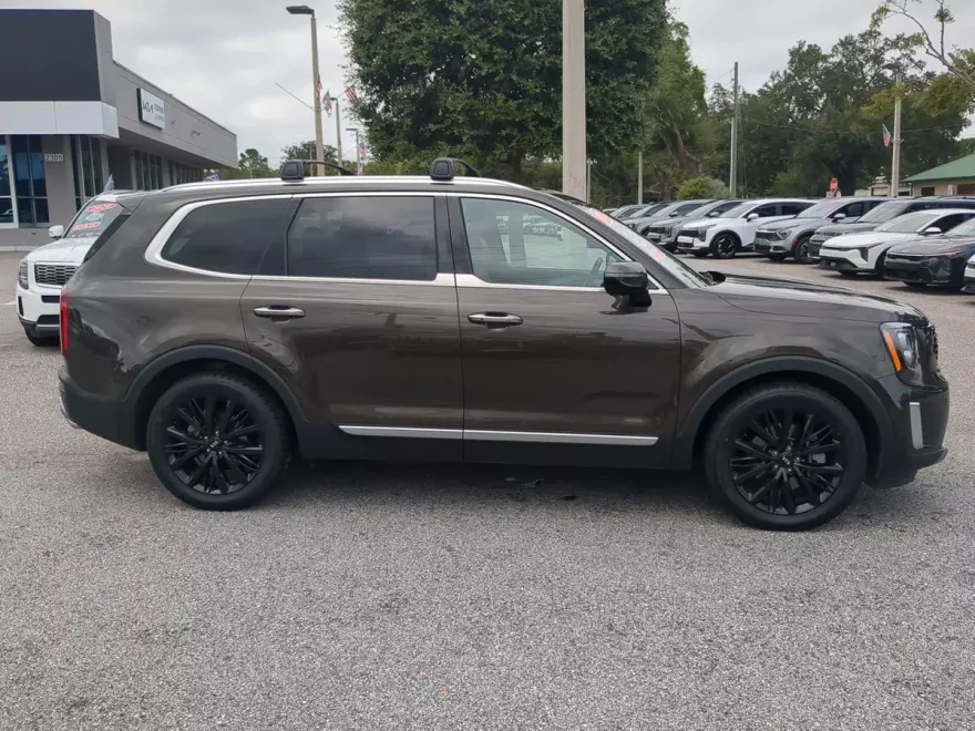 2021 Kia Telluride SX photo 1