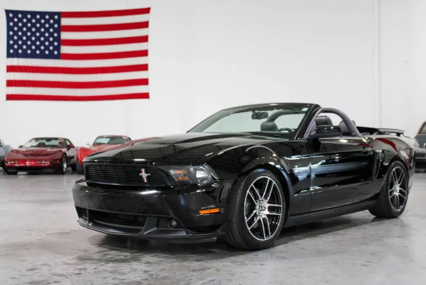 2012 Ford Mustang California Special GT photo 1