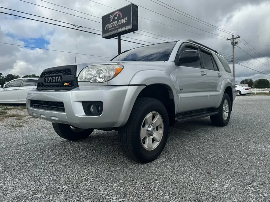 2007 Toyota 4Runner SR5 2WD photo 1