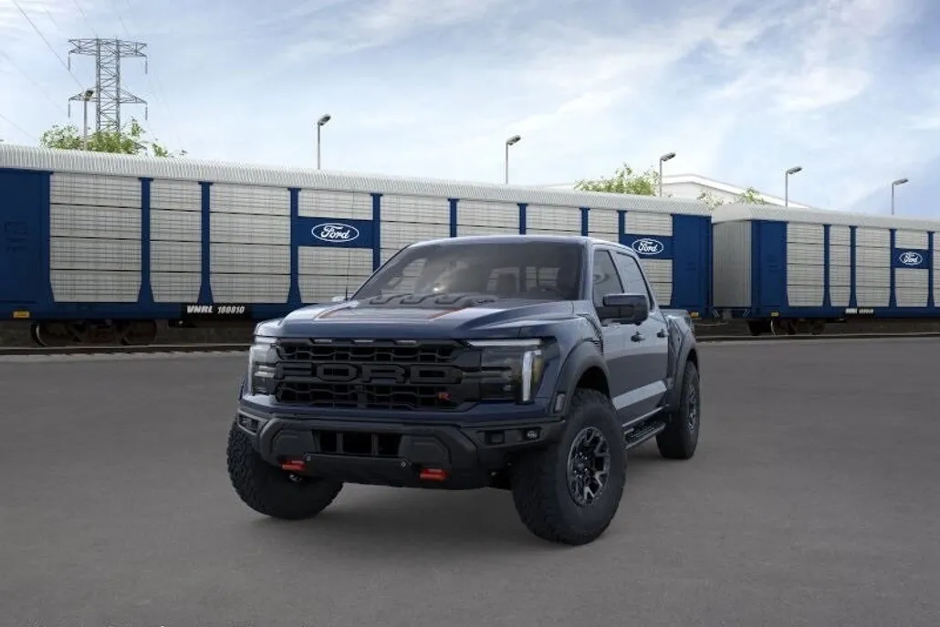 2025 Ford F-150 Raptor photo 1