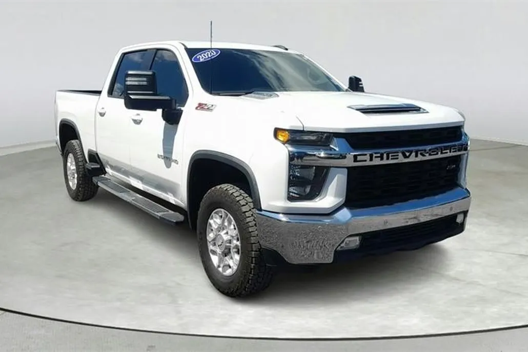 2020 Chevrolet Silverado 2500HD LT photo 1