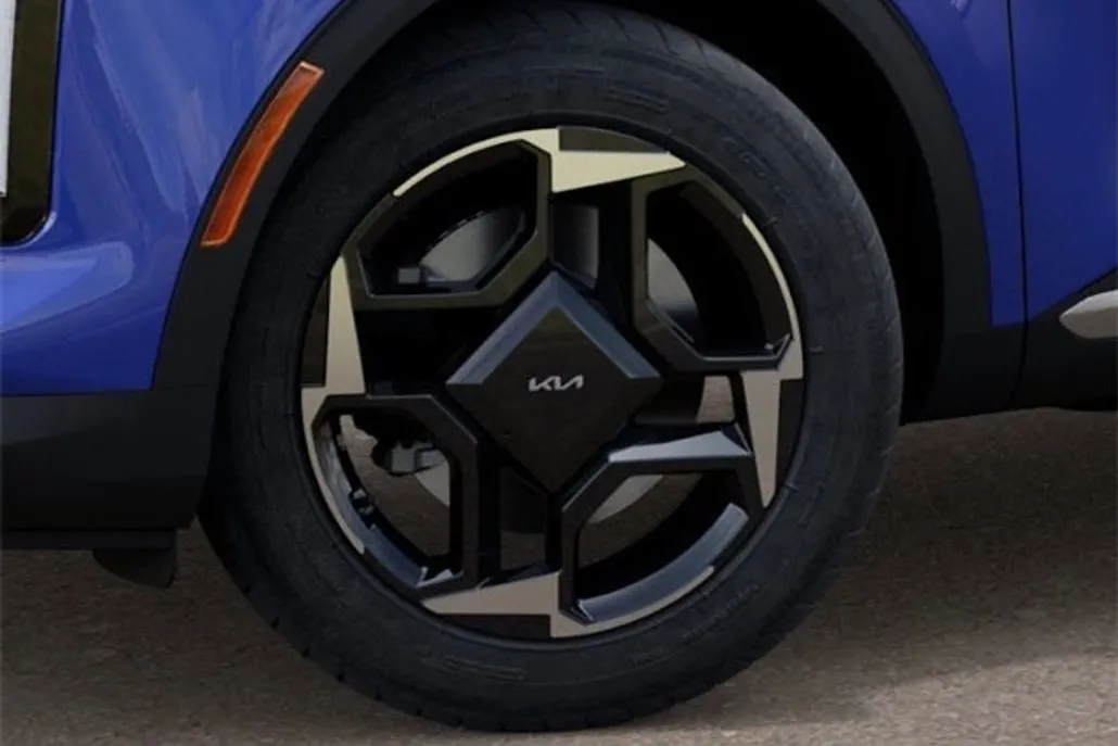 2026 Kia Sportage EX photo 1