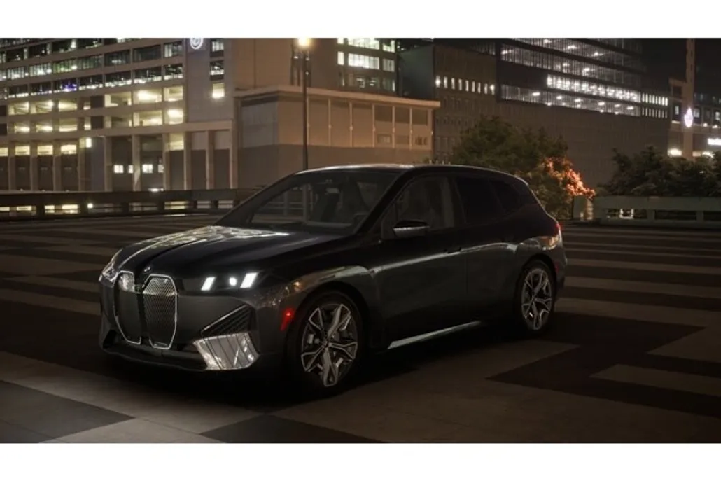 2026 Bmw iX photo 1