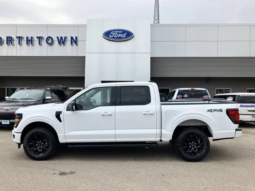 2025 Ford F-150 XLT photo 1