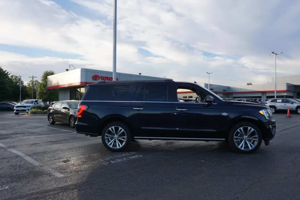 2021 Ford Expedition MAX King Ranch photo 1