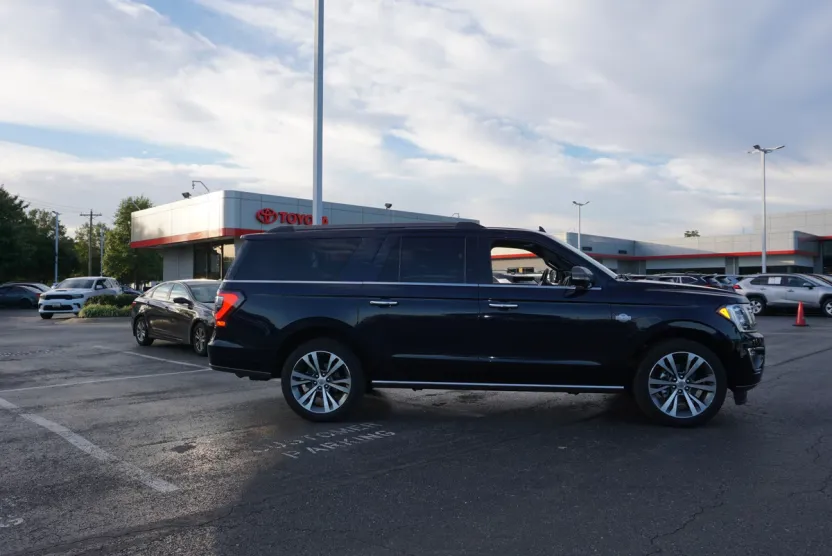 2021 Ford Expedition MAX King Ranch photo 1