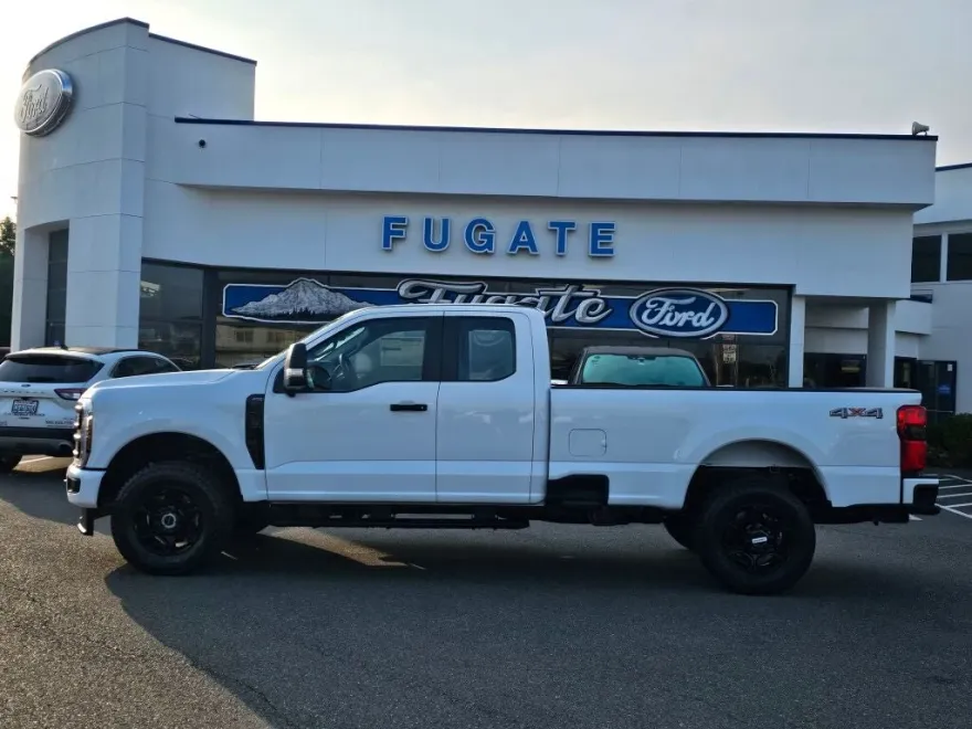 2026 Ford F-350 photo 1