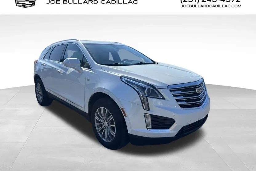 2018 Cadillac XT5 Luxury photo 1