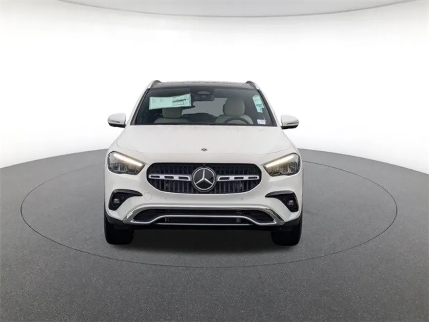 2026 Mercedes Benz GLA 250 4MATIC photo 1
