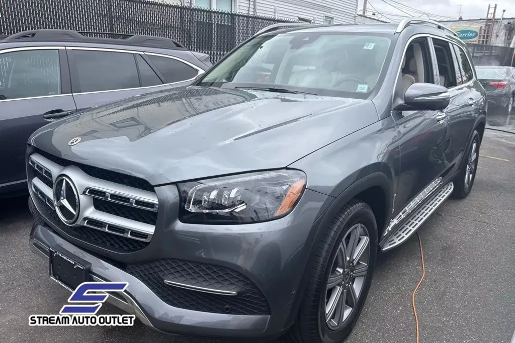 2022 Mercedes Benz GLS 450 4MATIC photo 1