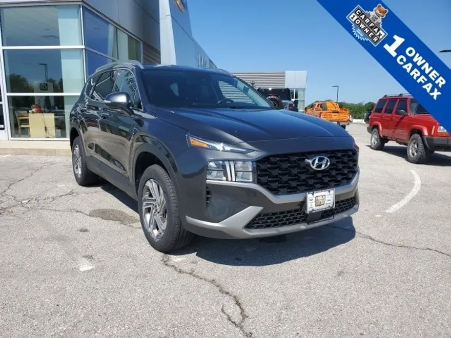 2023 Hyundai Santa Fe SEL photo 1
