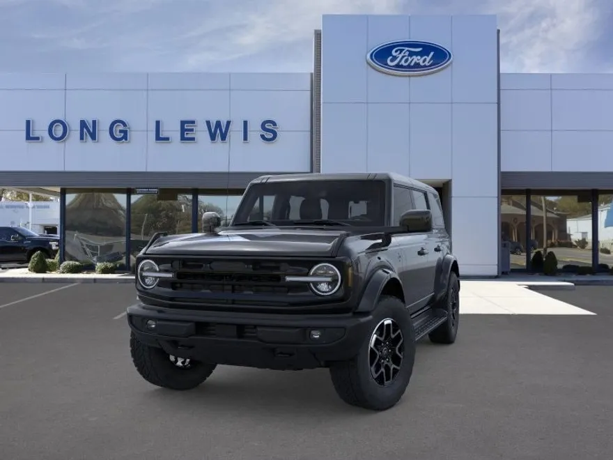 2025 Ford Bronco Outer Banks photo 1