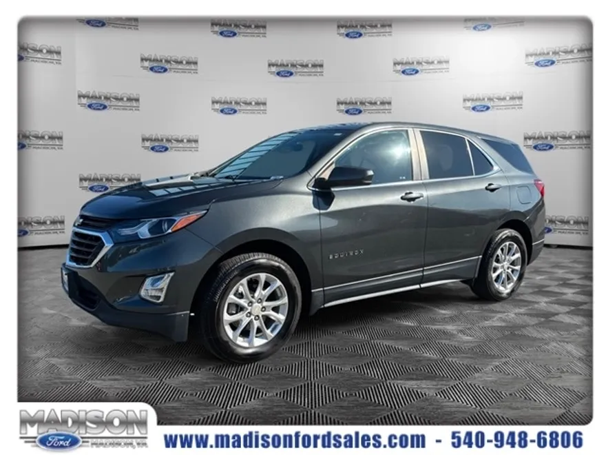 2021 Chevrolet Equinox LT photo 1
