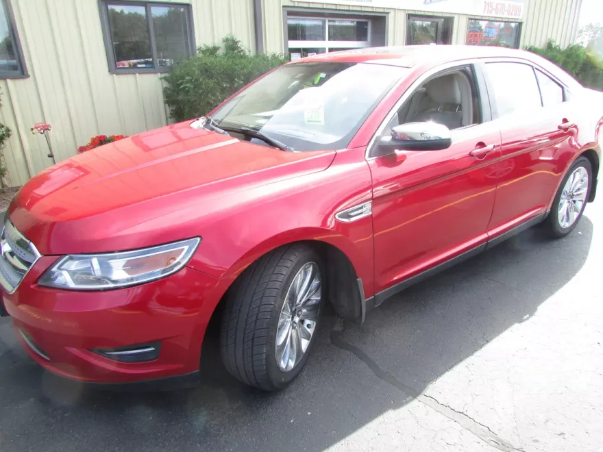 2012 Ford Taurus Limited photo 1